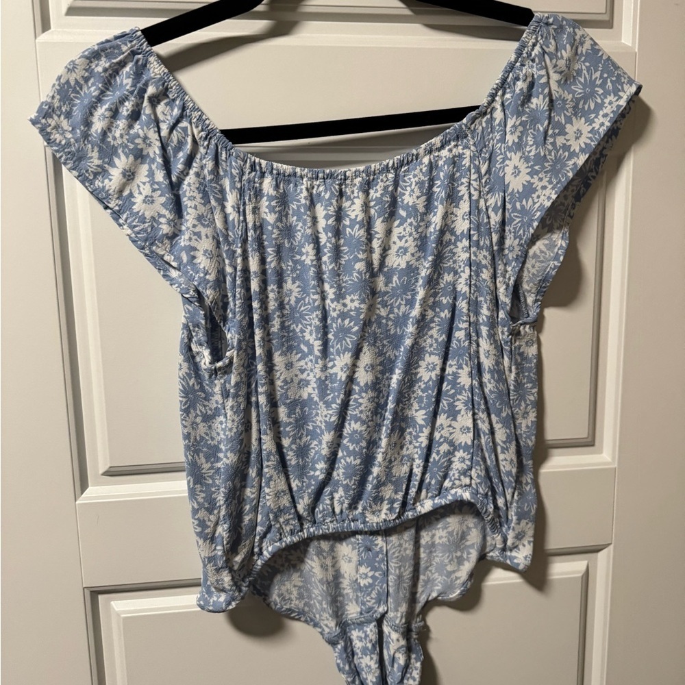 American Eagle Outfitters Blue Floral Top - Picture 3 of 3